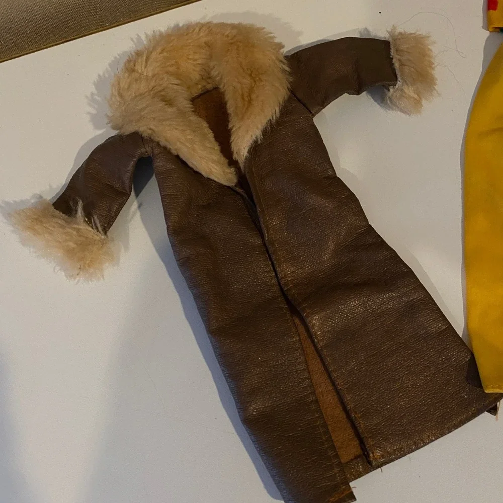 Vintage Barbie Clothes Lot - 10 Pieces -‎ Dress Gown Robe Pants Top and More